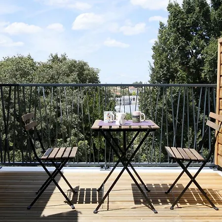 Les Terrasses De Louise * Бордо